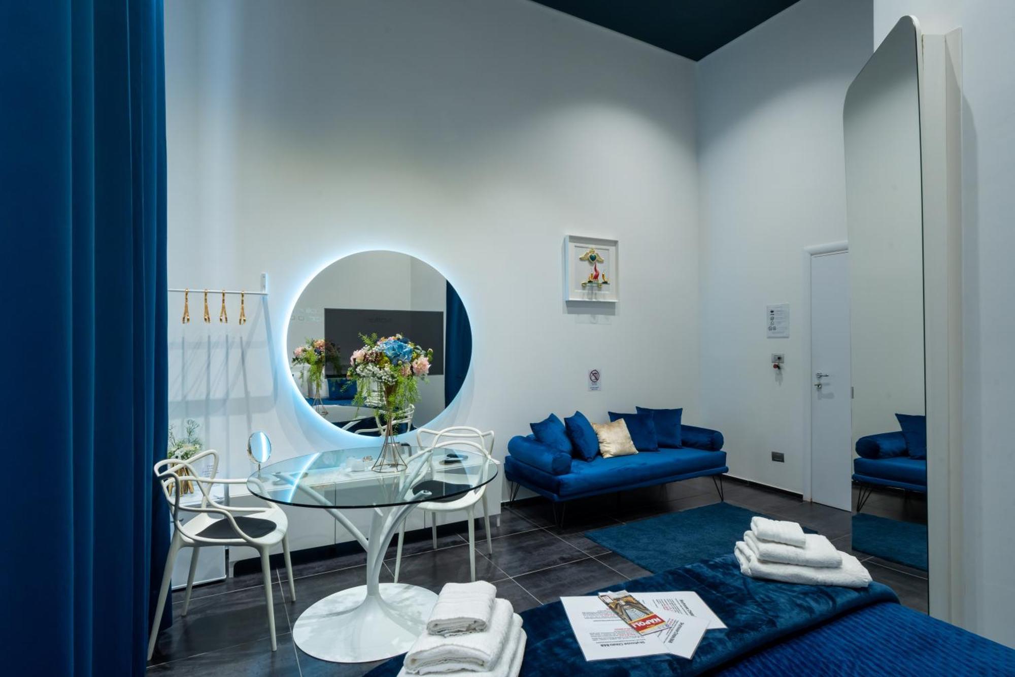 Bed and Breakfast Skyhouse Chiaia Neapol Zewnętrze zdjęcie