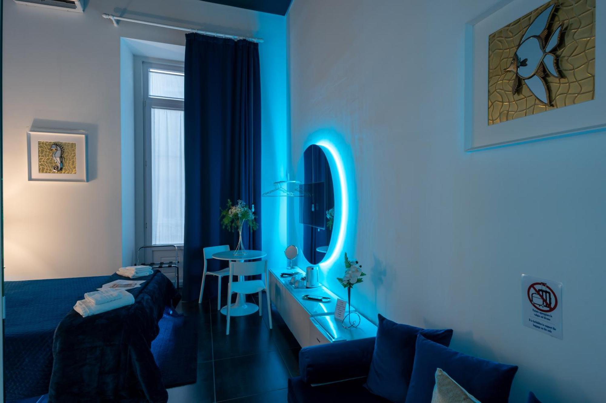 Bed and Breakfast Skyhouse Chiaia Neapol Zewnętrze zdjęcie