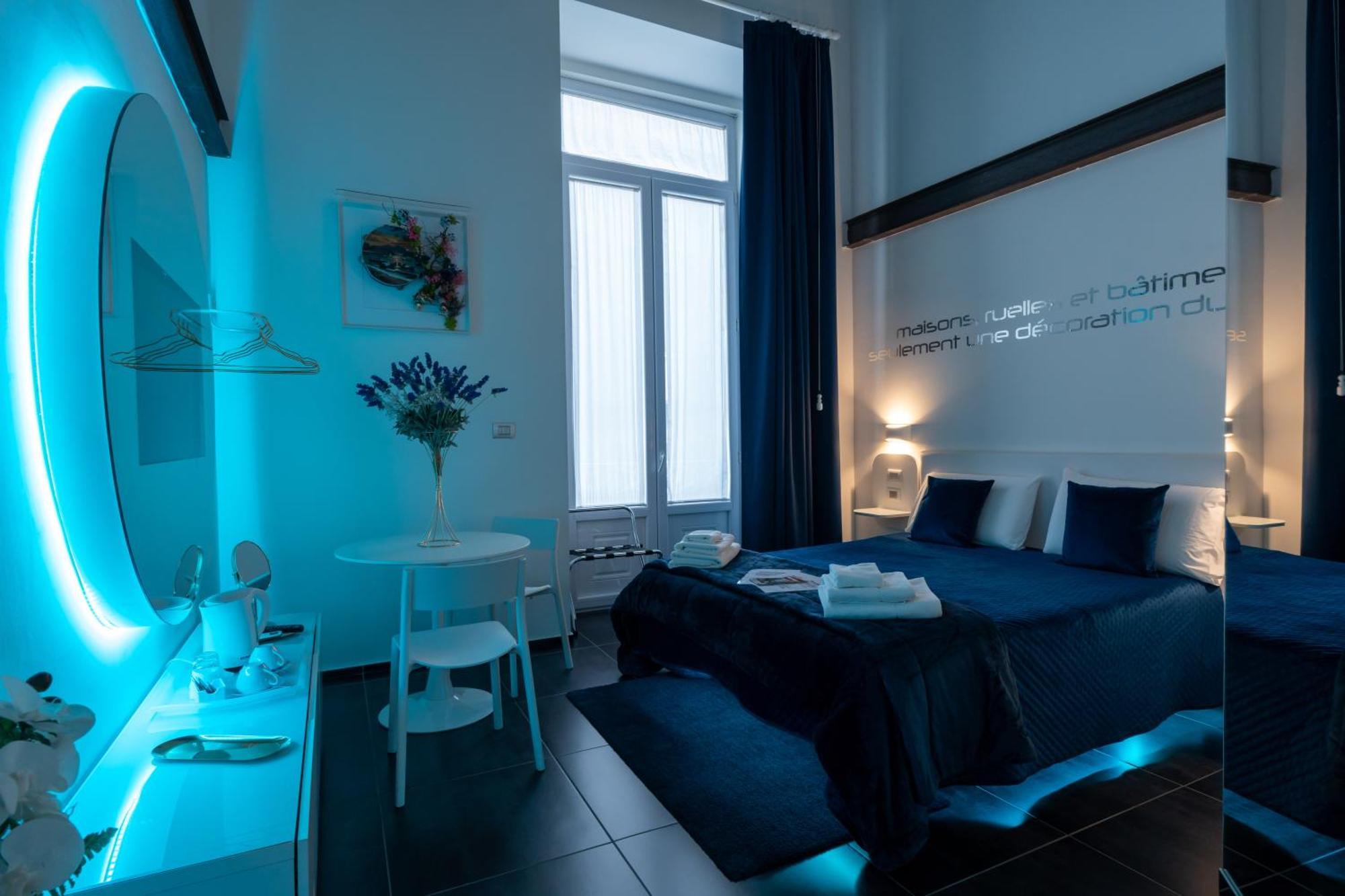 Bed and Breakfast Skyhouse Chiaia Neapol Zewnętrze zdjęcie