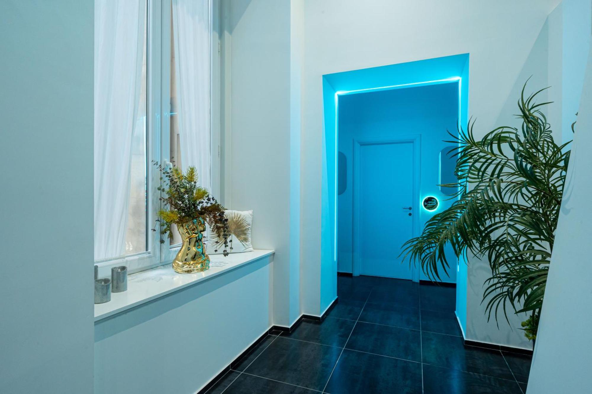 Bed and Breakfast Skyhouse Chiaia Neapol Zewnętrze zdjęcie